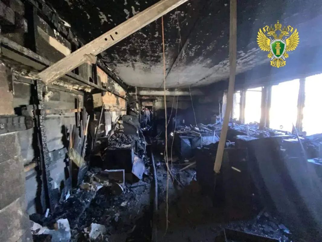 В локомотивном депо в Челябинске произошел пожар В локомотивном депо в Челябинске произошел пожар