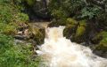 Бурлящие потоки воды затопили пещеру Ледяной Сказ в Челябинской области