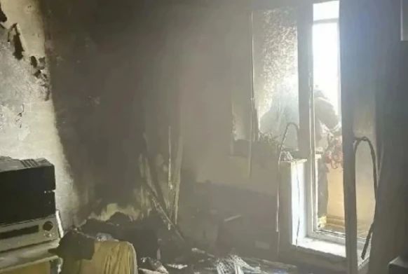 В Челябинске спасли пенсионера на пожаре в многоэтажке