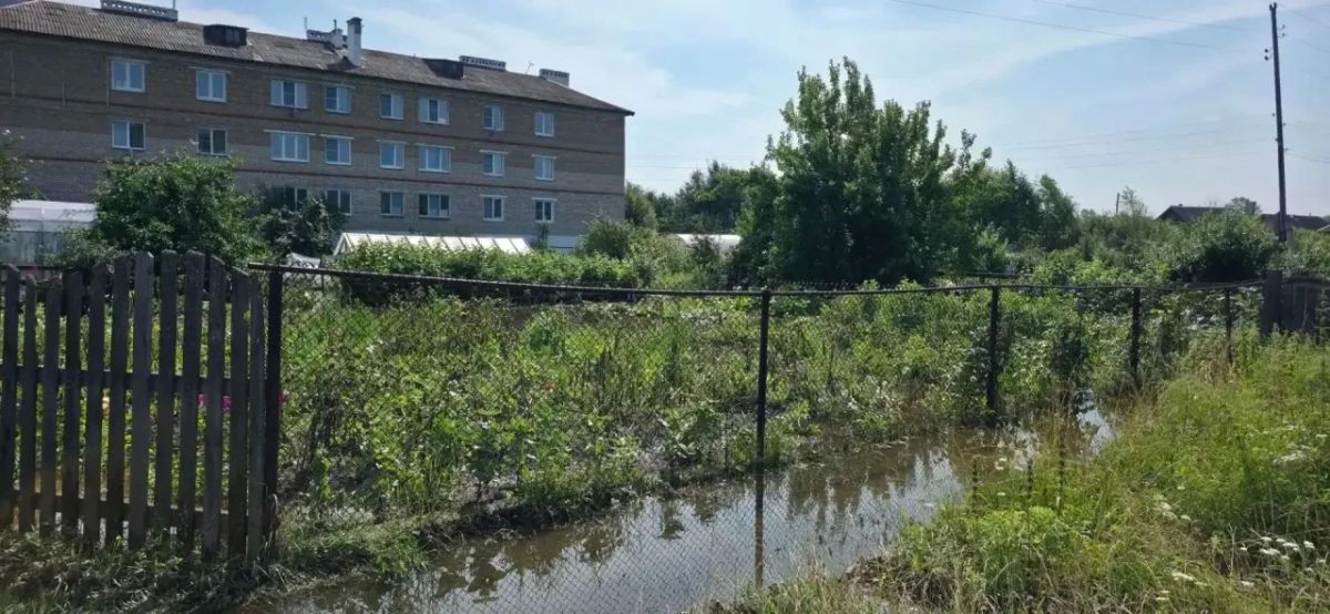 Прокуратура Нязепетровского района контролирует ситуацию с подтоплением приусадебных участков Прокуратура Нязепетровского района контролирует ситуацию с подтоплением приусадебных участков