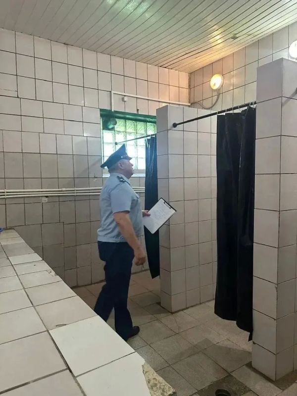Магнитогорский прокурор по надзору за соблюдением законов в исправительных учреждениях Челябинской области проверил тюрьму, расположенную в городе Верхнеуральске Магнитогорский прокурор по надзору за соблюдением законов в исправительных учреждениях Челябинской области проверил тюрьму, расположенную в городе Верхнеуральске