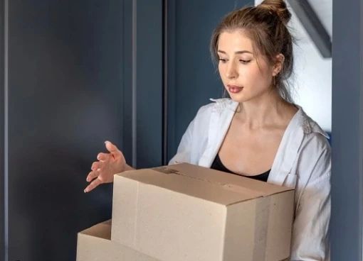 Челябинские продавцы маркетплейса потеряли миллионы из-за атак на склады