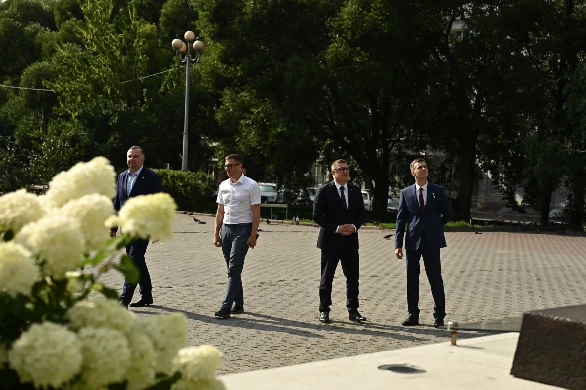 Алексей Текслер встретился с Героем России Владиславом Головиным Алексей Текслер встретился с Героем России Владиславом Головиным