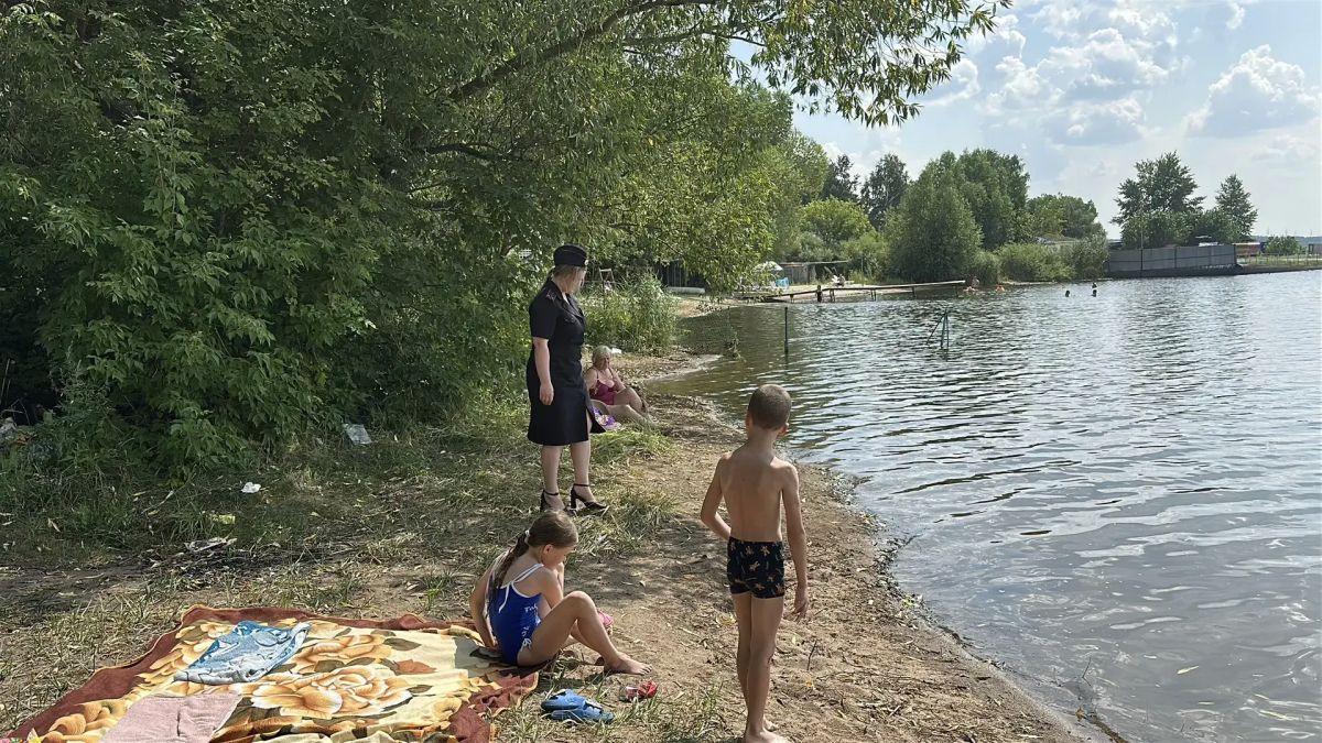 В Южноуральске и Троицке полицейские провели рейды по местным пляжам и прибрежным местам отдыха горожан В Южноуральске и Троицке полицейские провели рейды по местным пляжам и прибрежным местам отдыха горожан