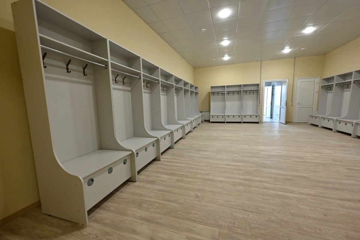 Алексей Текслер оценил готовность к запуску новой ледовой арены в Кунашаке Алексей Текслер оценил готовность к запуску новой ледовой арены в Кунашаке