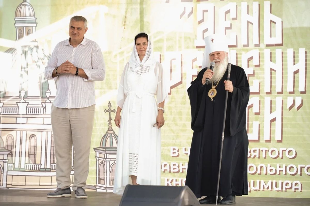 В Челябинске проходит фестиваль «День Крещения Руси» В Челябинске проходит фестиваль «День Крещения Руси»
