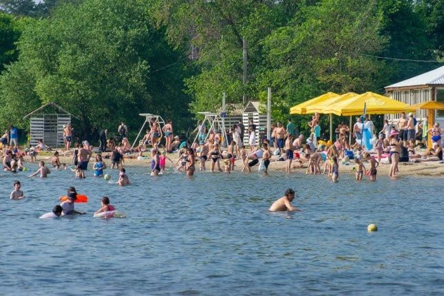 По данным челябинского Гидрометцентра, первая половина недели будет на Южном Урале аномально жаркой