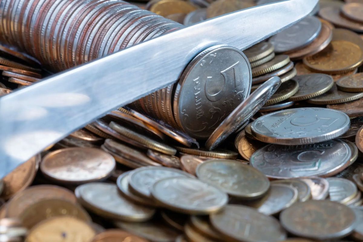 Бывший главный санитарный врач Семёнов не смог отсудить свои 400 млн
