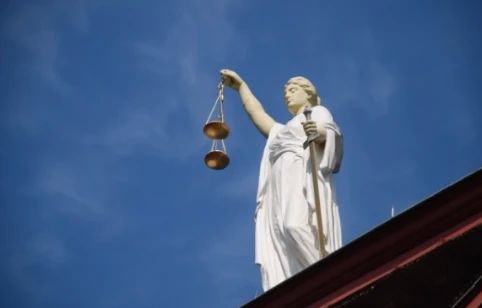 В Магнитогорске родителей осудят за взятки за зачисление детей в колледж