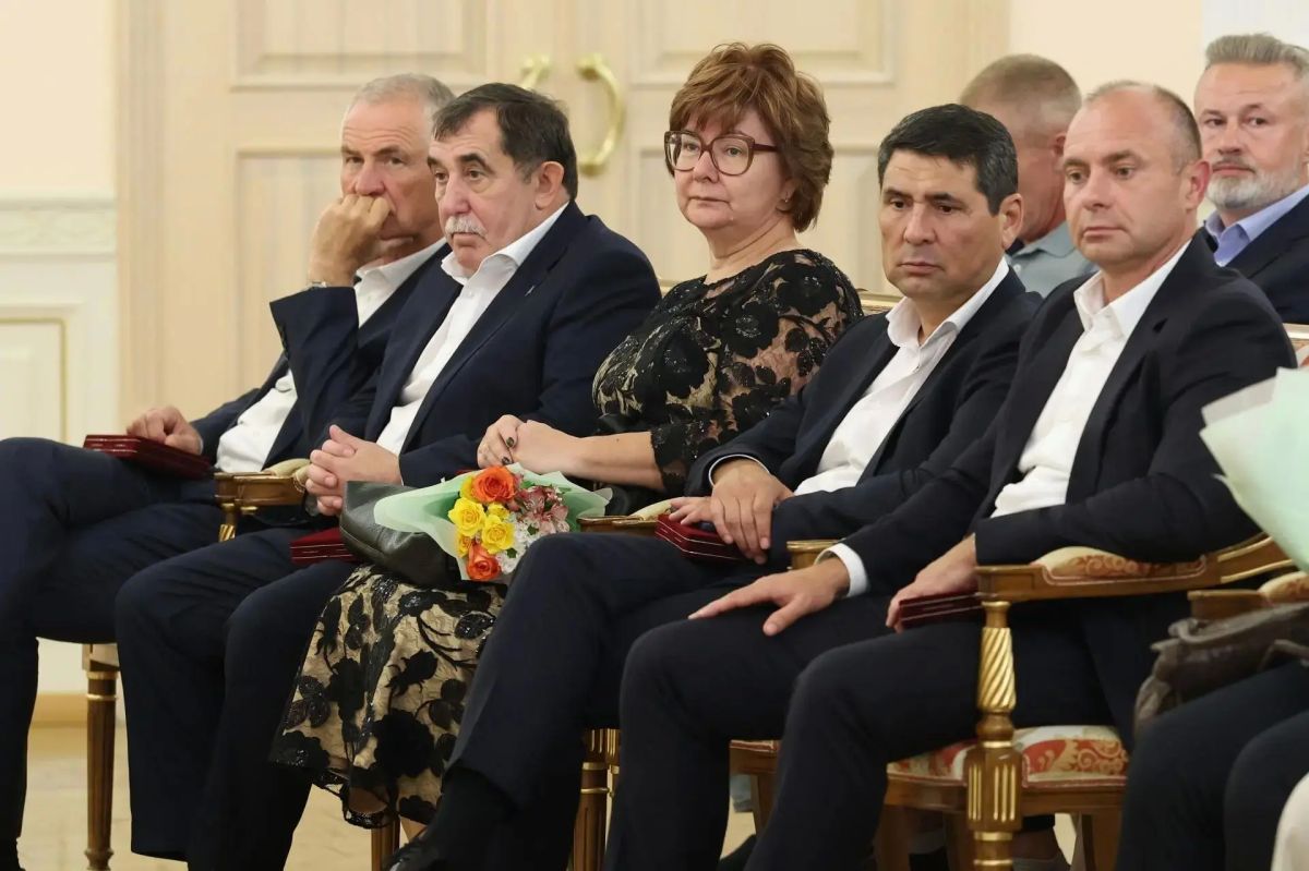Каждый десятый занятый в экономике Челябинской области работает в строительной отрасли Каждый десятый занятый в экономике Челябинской области работает в строительной отрасли