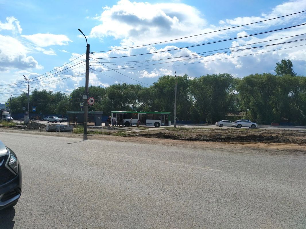 Как можно смотреть городские дорожные ремонты и пропустить Шершневское кольцо? Здесь работы идут без отставания Как можно смотреть городские дорожные ремонты и пропустить Шершневское кольцо? Здесь работы идут без отставания