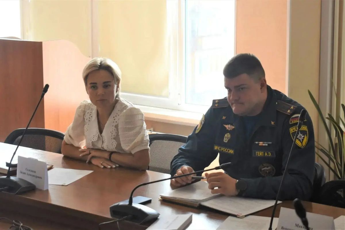 В Министерстве социальных отношений Челябинской области состоялись публичные слушания по вопросам социального обслуживания населения В Министерстве социальных отношений Челябинской области состоялись публичные слушания по вопросам социального обслуживания населения