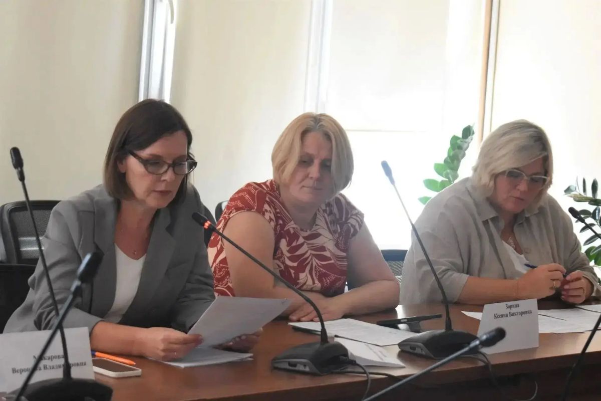 В Министерстве социальных отношений Челябинской области состоялись публичные слушания по вопросам социального обслуживания населения В Министерстве социальных отношений Челябинской области состоялись публичные слушания по вопросам социального обслуживания населения
