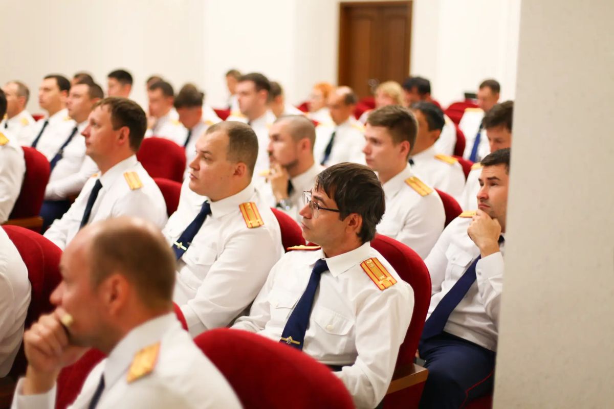 В следственном управлении СК России по Челябинской области состоялось расширенное оперативное совещание В следственном управлении СК России по Челябинской области состоялось расширенное оперативное совещание