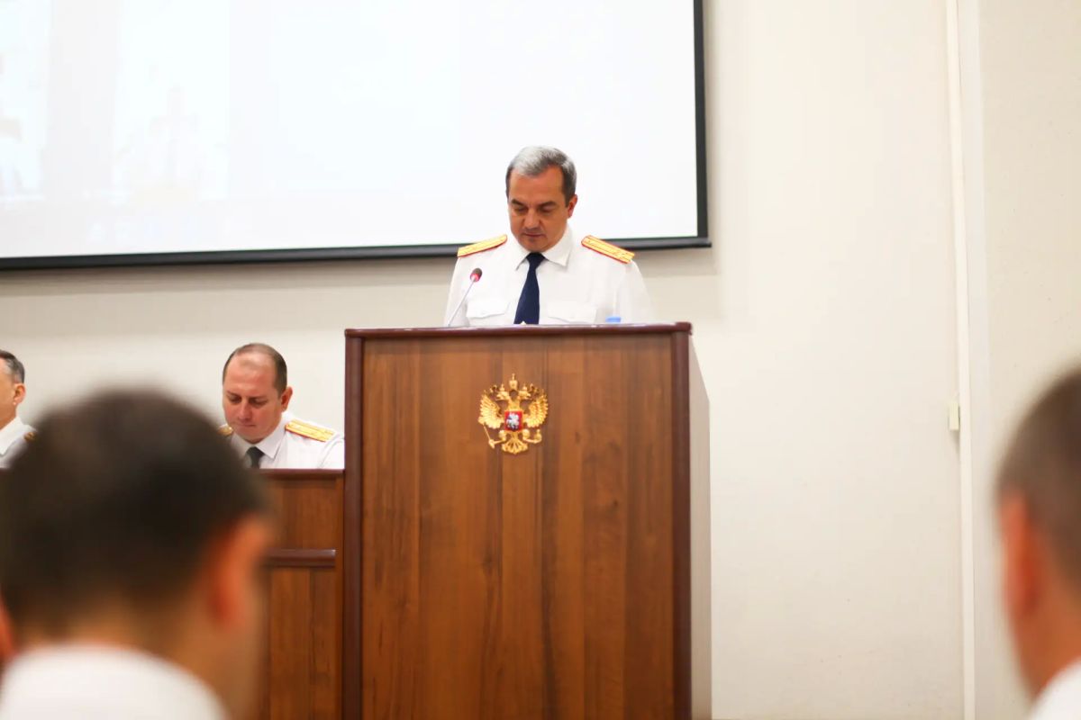 В следственном управлении СК России по Челябинской области состоялось расширенное оперативное совещание В следственном управлении СК России по Челябинской области состоялось расширенное оперативное совещание