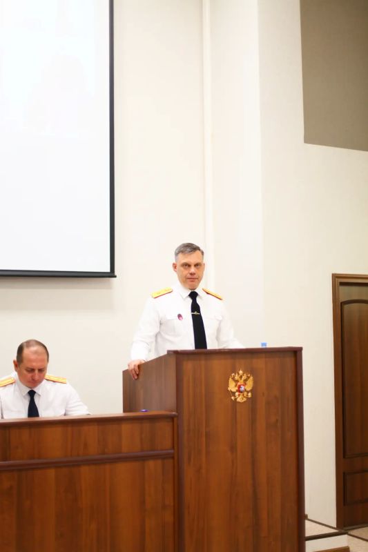В следственном управлении СК России по Челябинской области состоялось расширенное оперативное совещание В следственном управлении СК России по Челябинской области состоялось расширенное оперативное совещание