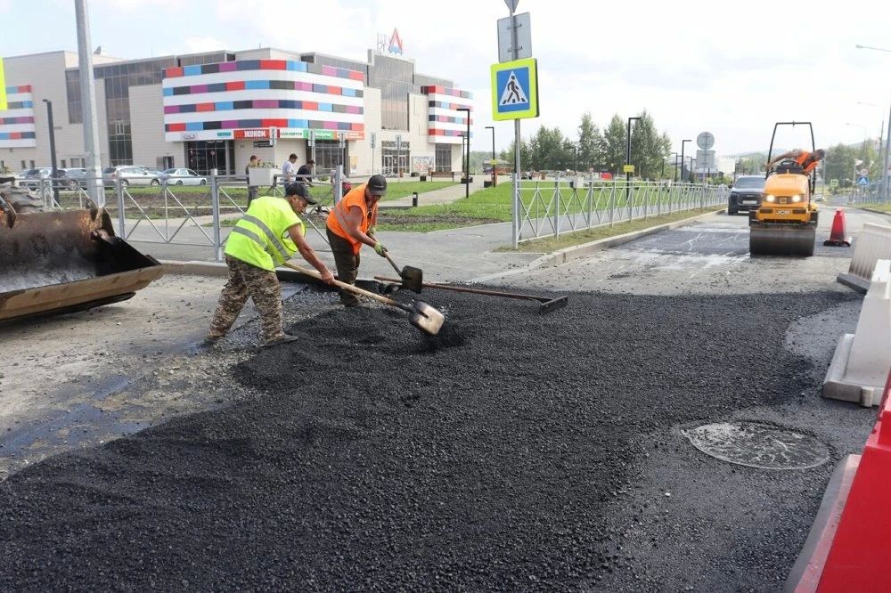 В Карабаше продолжается масштабный ремонт дорожной сети