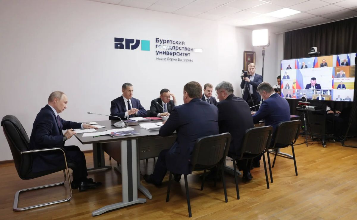 Опыт Челябинской области по развитию транспортной инфраструктуры представили на заседании президиума Госсовета РФ Опыт Челябинской области по развитию транспортной инфраструктуры представили на заседании президиума Госсовета РФ