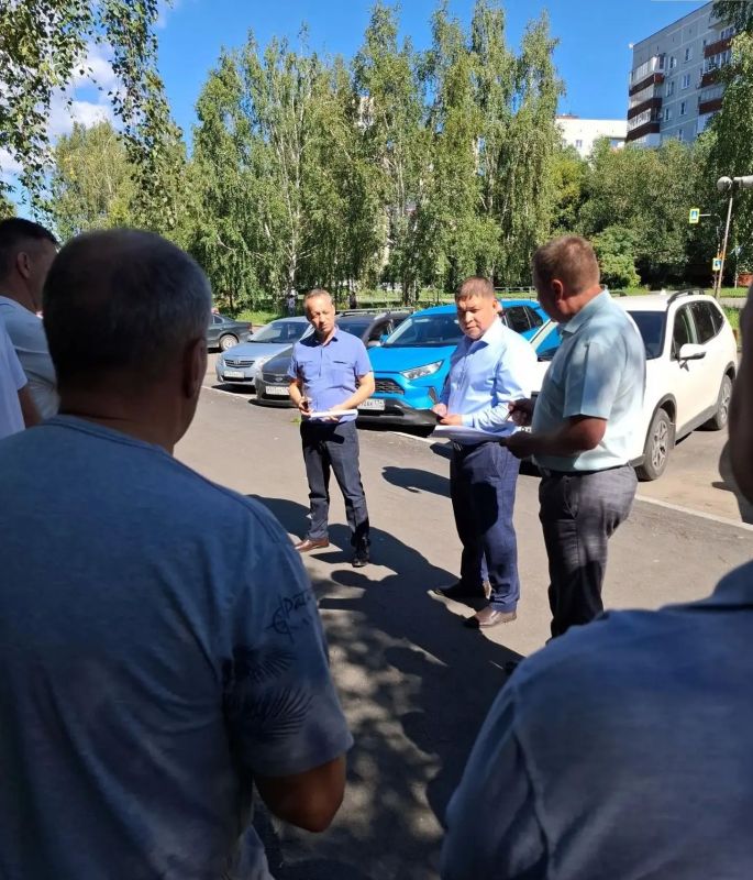 Начальник Кыштымского территориального отдела Главного управления ГЖИ Альберт Мирасов поучаствовал в противоаварийной тренировке, которая прошла 5 августа на объектах теплоснабжения Озерского городского округа Начальник Кыштымского территориального отдела Главного управления ГЖИ Альберт Мирасов поучаствовал в противоаварийной тренировке, которая прошла 5 августа на объектах теплоснабжения Озерского городского округа
