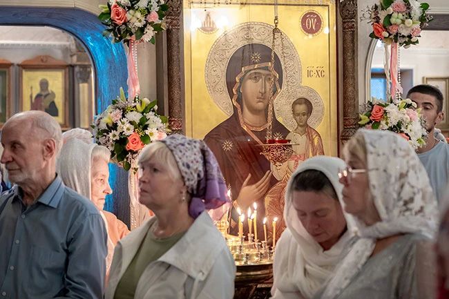 Вчера, 10 августа, православные верующие праздновали день Смоленской иконы Божией Матери