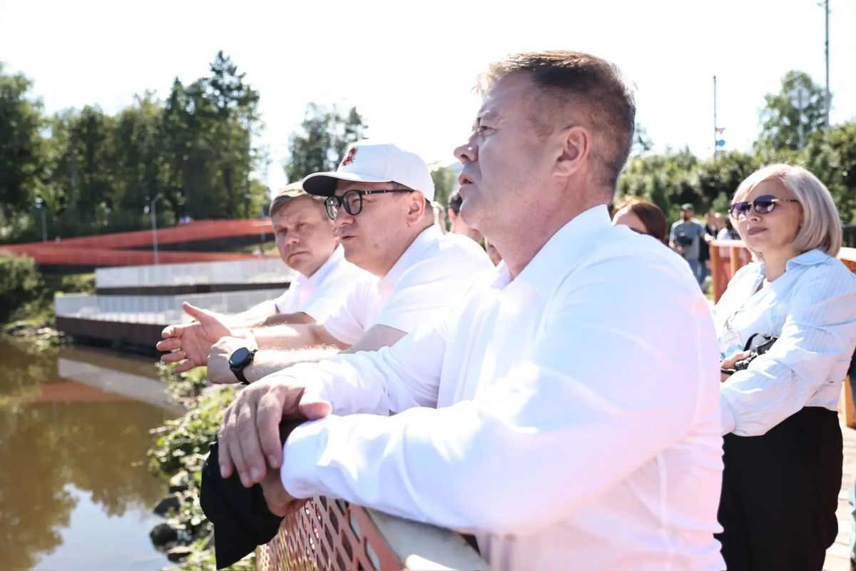Глава региона оценил благоустройство набережной «Родной берег» в Нязепетровске Глава региона оценил благоустройство набережной «Родной берег» в Нязепетровске