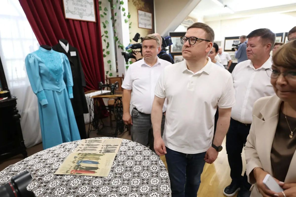 Алексей Текслер оценил результаты реконструкции музейно-выставочного центра в Нязепетровске Алексей Текслер оценил результаты реконструкции музейно-выставочного центра в Нязепетровске