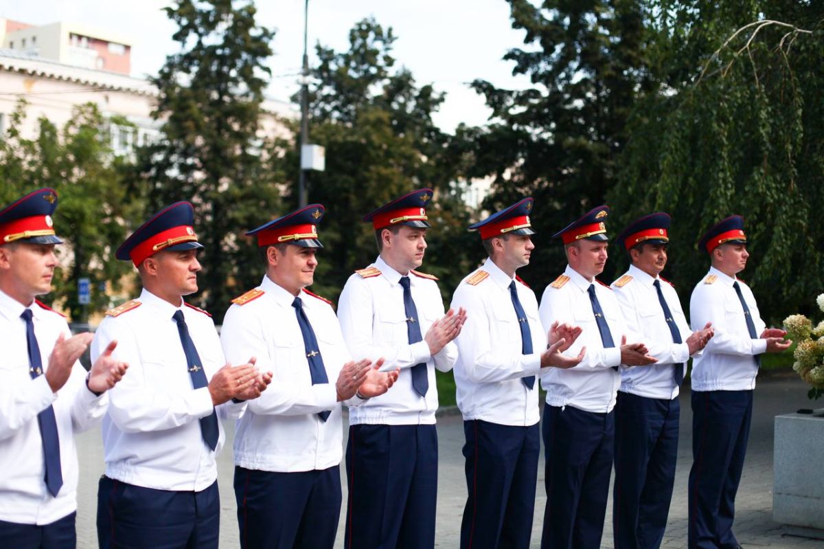 Круглосуточно на связи. Новости в МАХ раньше, подписывайтесь на Челябинский Следком Круглосуточно на связи. Новости в МАХ раньше, подписывайтесь на Челябинский Следком