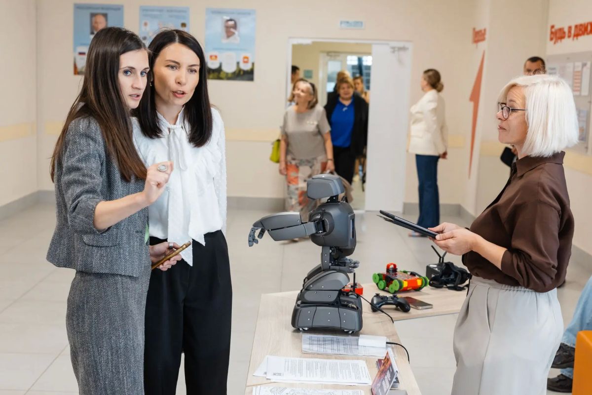 Ориентиры, установки и приоритетные задачи: в Челябинске началась Августовская конференция работников системы образования Ориентиры, установки и приоритетные задачи: в Челябинске началась Августовская конференция работников системы образования