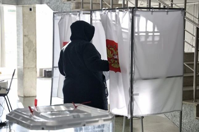 На сегодняшний день 57 505 жителей Челябинской области подали заявления для участия в дистанционном электронном голосовании (ДЭГ) на выборах в Госдуму