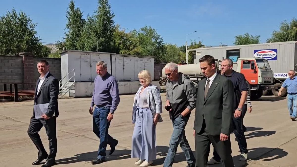 В Магнитогорске прошла противоаварийная тренировка, в ходе которой специалисты отработали порядок действий при аварии на сетях теплоснабжения