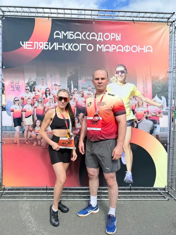 Полицейские гарнизона города не только обеспечили правопорядок на Челябинском марафоне, но и приняли в нем участие Полицейские гарнизона города не только обеспечили правопорядок на Челябинском марафоне, но и приняли в нем участие