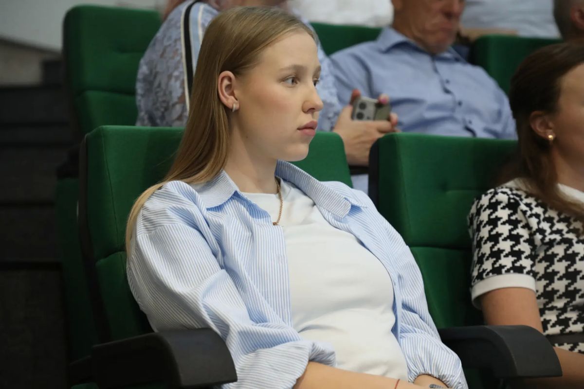 Главный специалист по профориентационной работе ПАО «ММК» Владимир Дремов провел рабочую встречу с представителями спортивных школ, организаций и профильных подразделений Главный специалист по профориентационной работе ПАО «ММК» Владимир Дремов провел рабочую встречу с представителями спортивных школ, организаций и профильных подразделений