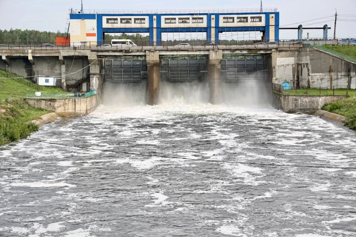 На Шершневском водохранилище увеличили сброс воды до 60 кубометров в секунду