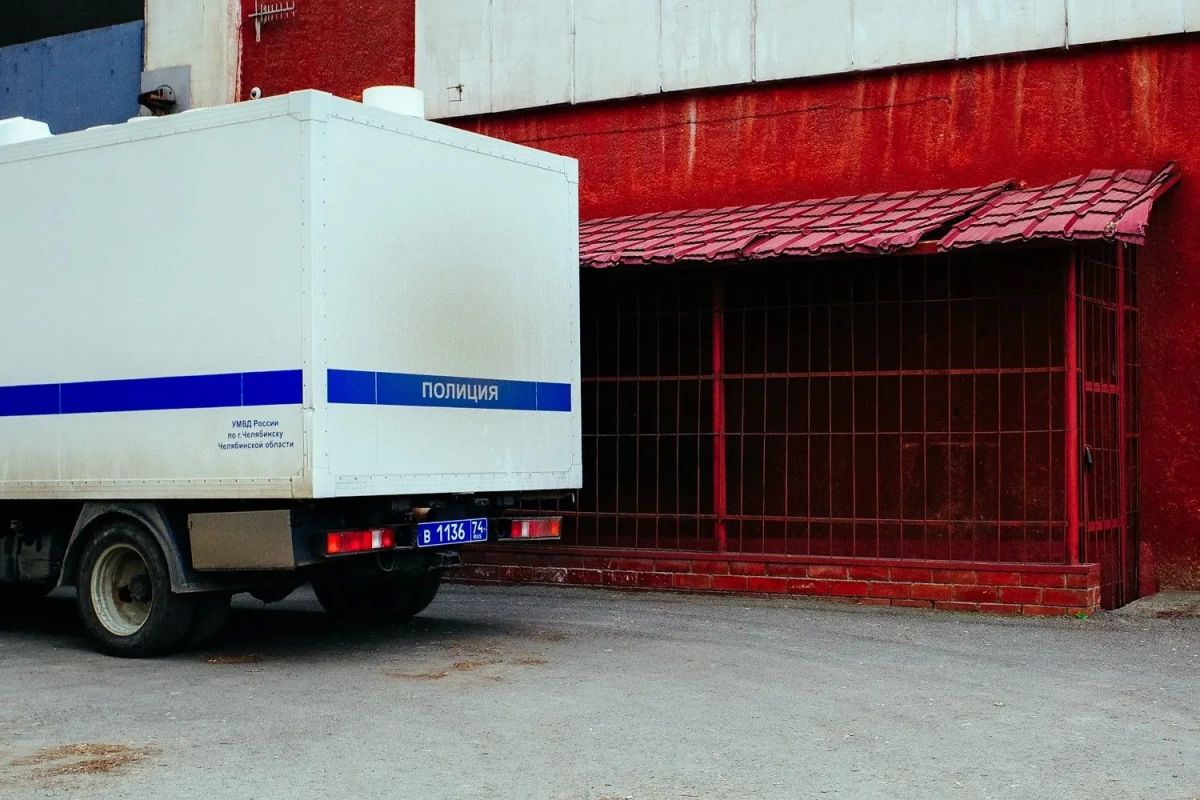 В Копейске нашли бассейн пива на 13 тонн