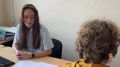 Челябинские полицейские вернули семье сейф с деньгами и золотыми украшениями, переданный мошенникам