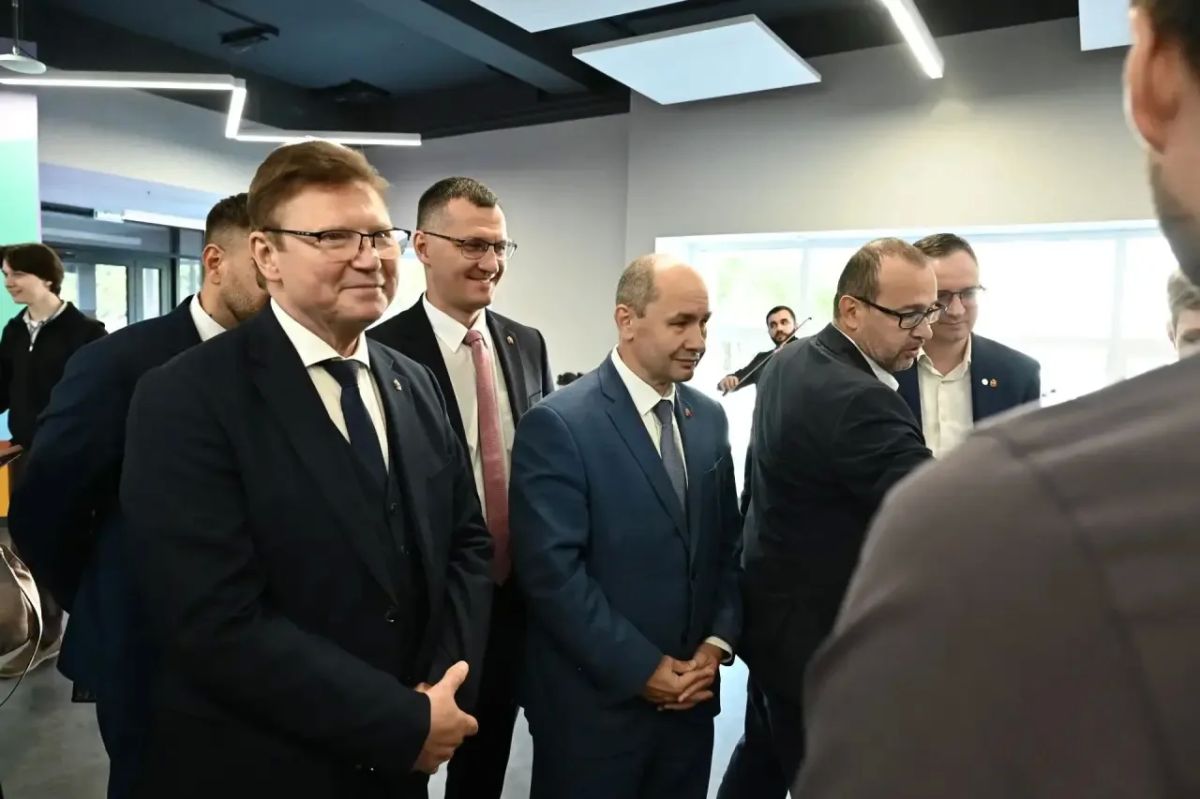 Кампус «Школы 21» стал резидентом проекта «Культурная столица — 2027» Кампус «Школы 21» стал резидентом проекта «Культурная столица — 2027»