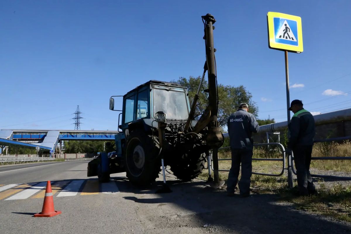 В Магнитогорске продолжается первый этап реконструкции улицы Зеленцова В Магнитогорске продолжается первый этап реконструкции улицы Зеленцова