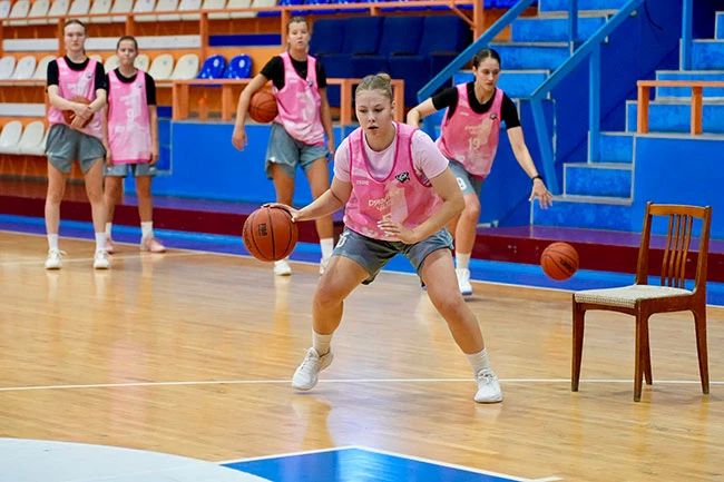 Через месяц БК «Славянка-ЧКПЗ» официально стартует в новом сезоне Через месяц БК «Славянка-ЧКПЗ» официально стартует в новом сезоне