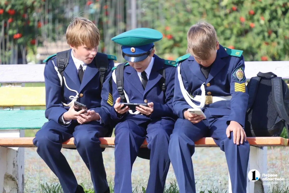 Как проходит 1 сентября в школах Челябинска Как проходит 1 сентября в школах Челябинска