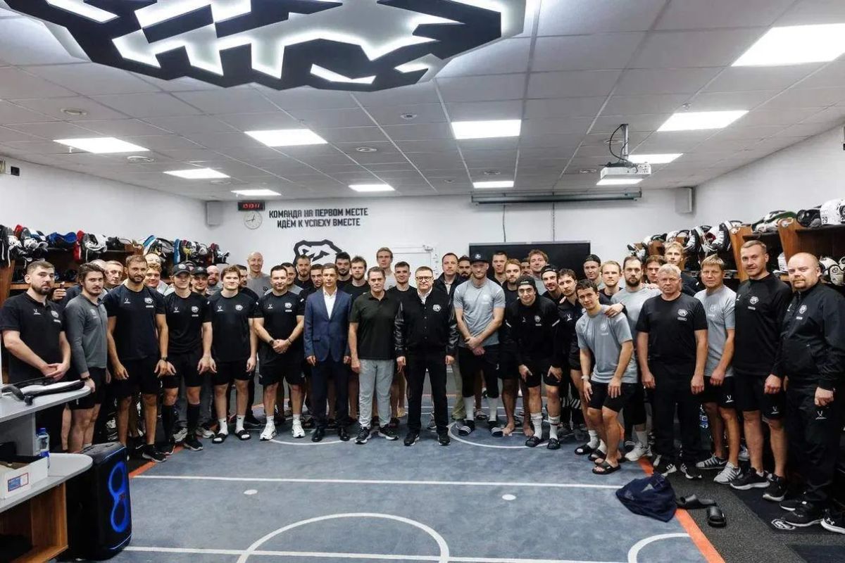 Алексей Текслер встретился с «Трактором» перед стартом нового сезона Алексей Текслер встретился с «Трактором» перед стартом нового сезона