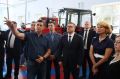 Главе Минсельхоза РФ показали научные площадки Южно-Уральского аграрного университета
