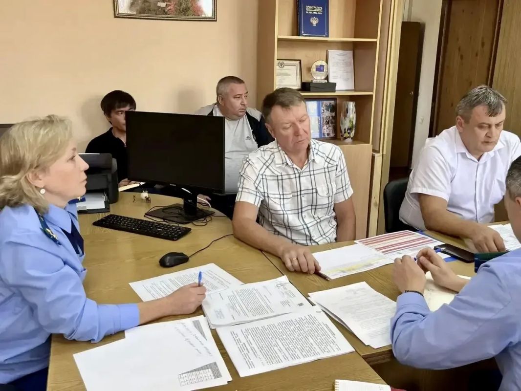 В Аше проведено совещание по вопросам подготовки к отопительному периоду В Аше проведено совещание по вопросам подготовки к отопительному периоду