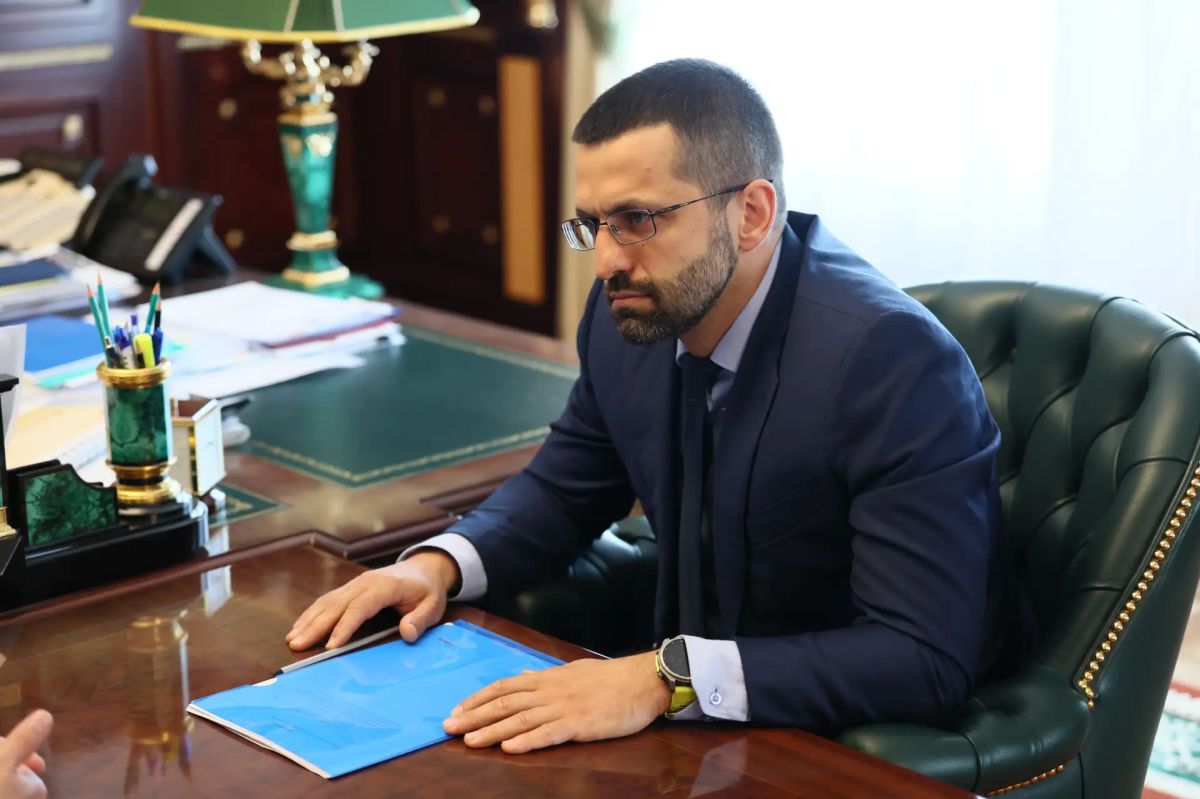 Алексей Текслер назначил на должность заместителя губернатора Андрея Грачева Алексей Текслер назначил на должность заместителя губернатора Андрея Грачева