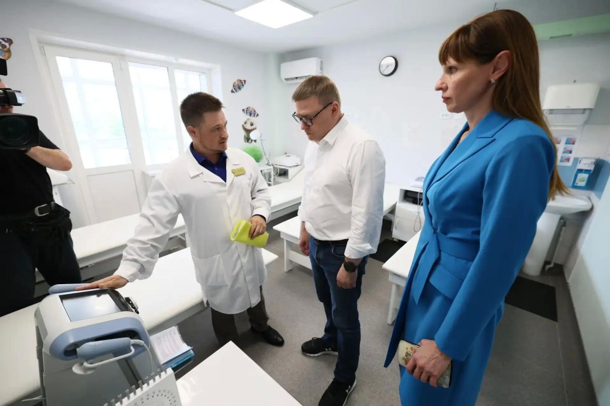 Алексей Текслер ознакомился с работой нового центра детской реабилитации Челябинска Алексей Текслер ознакомился с работой нового центра детской реабилитации Челябинска