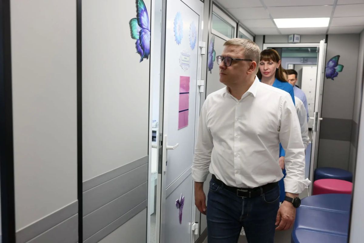 Сегодня губернатор Алексей Текслер объезжает с инспекцией Челябинск Сегодня губернатор Алексей Текслер объезжает с инспекцией Челябинск
