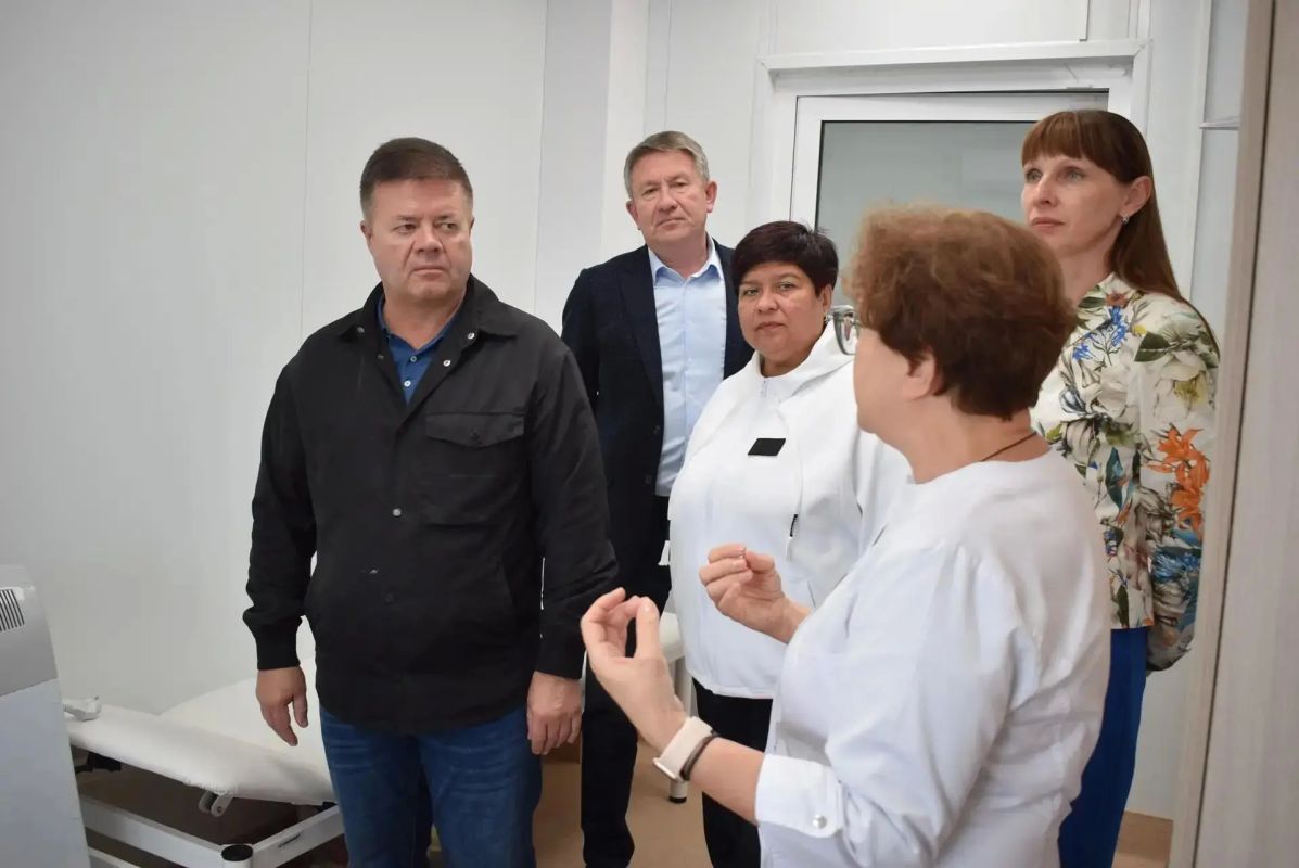 В Саткинском округе открылись две современные поликлиники В Саткинском округе открылись две современные поликлиники