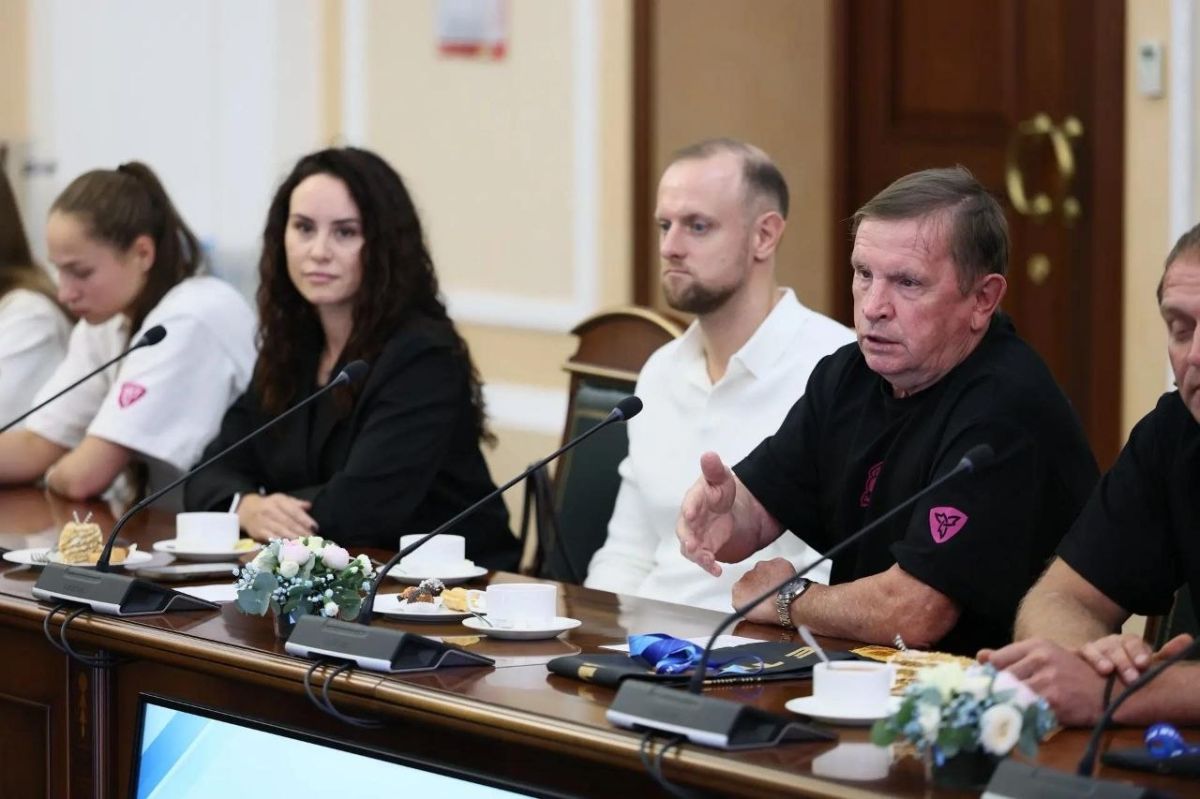 Алексей Текслер: «Динамо-Уралочка» – гордость и настоящий спортивный бренд Челябинской области Алексей Текслер: «Динамо-Уралочка» – гордость и настоящий спортивный бренд Челябинской области