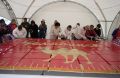 Сегодня в рамках гастрофестиваля «Блюда от верблюда» презентовали главный гастрономический символ к юбилею областного центра — 290-килограммовый торт «Челябинск»