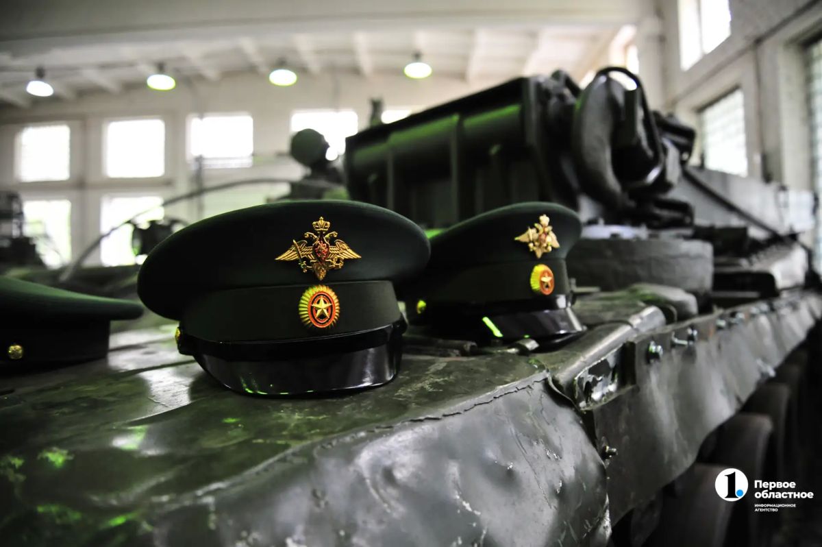 В Челябинске возродили танковое училище: фронтовики готовят будущих офицеров В Челябинске возродили танковое училище: фронтовики готовят будущих офицеров