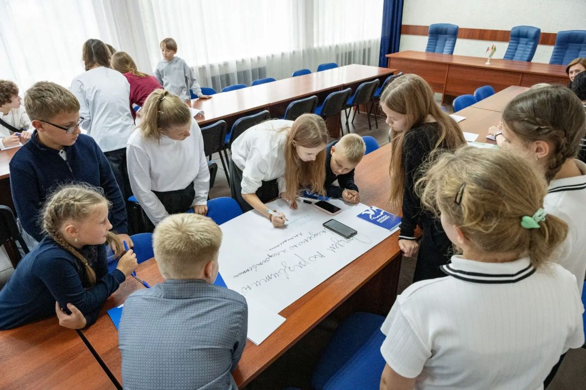 В Кыштыме провели Единый профориентационный час для детей сотрудников администрации В Кыштыме провели Единый профориентационный час для детей сотрудников администрации
